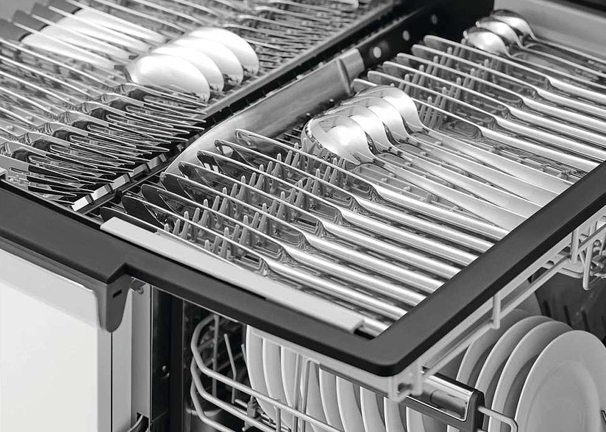 Factory second Fisher & Paykel Fully Integrated Dishwasher DW60U6I1 - Second Hand Appliances Geebung