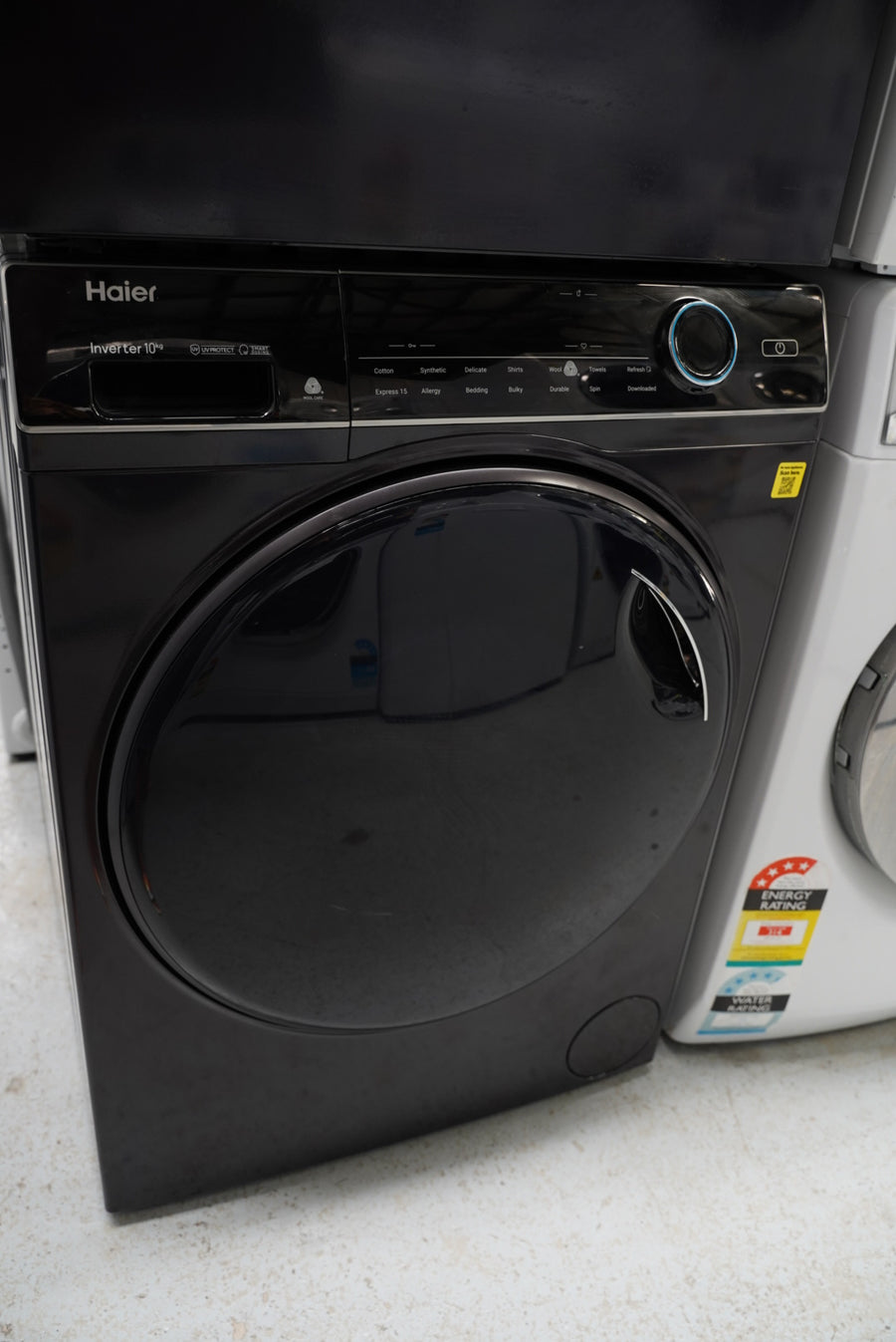 Factory second Haier 10kg Front Load Washer HWF10ANB1 - Second Hand Appliances Geebung