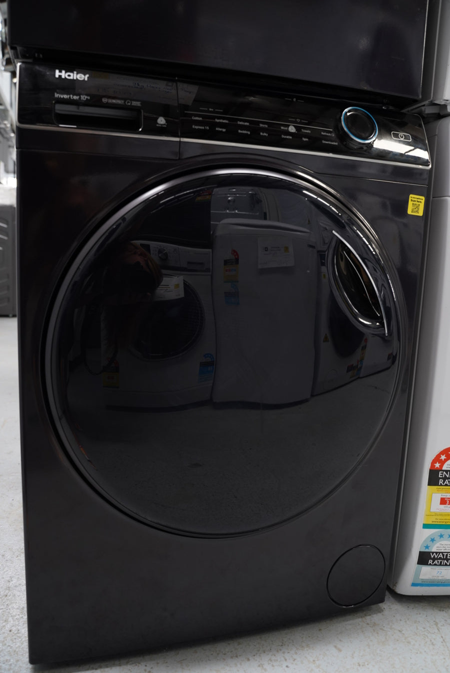 Factory second Haier 10kg Front Load Washer HWF10ANB1 - Second Hand Appliances Geebung