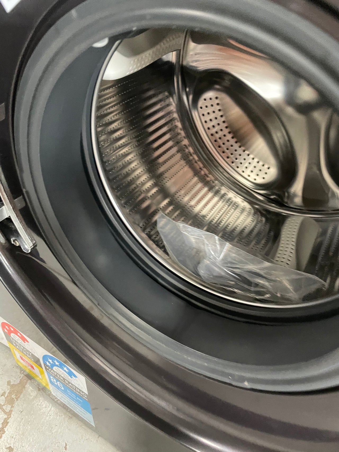 Factory second Haier 10kg Front Loader HWF10ANB1 - Second Hand Appliances Geebung