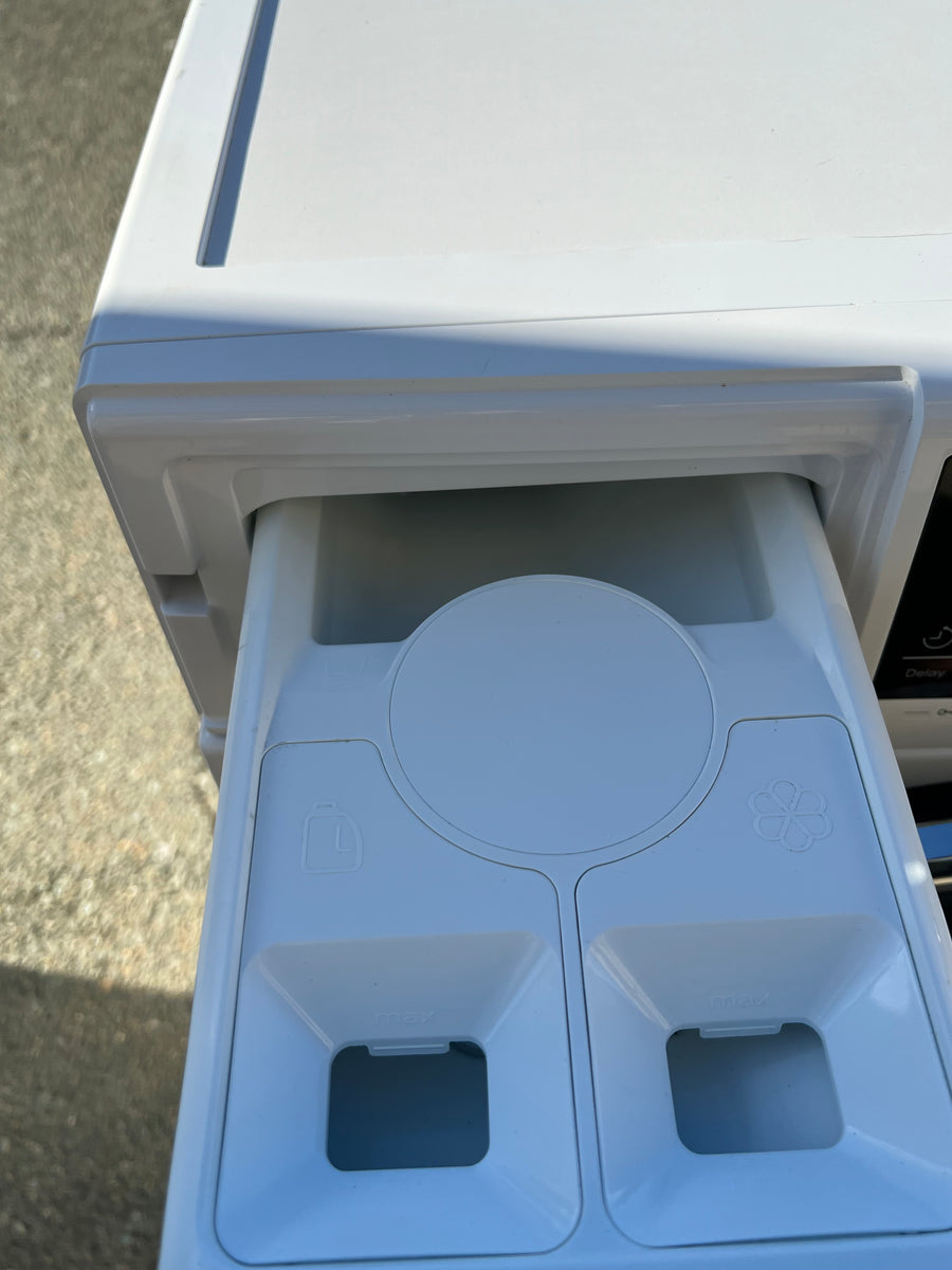 Factory second Haier HWD8040BW1 8kg/4kg Front Load Washer & Dryer Combo - Second Hand Appliances Geebung