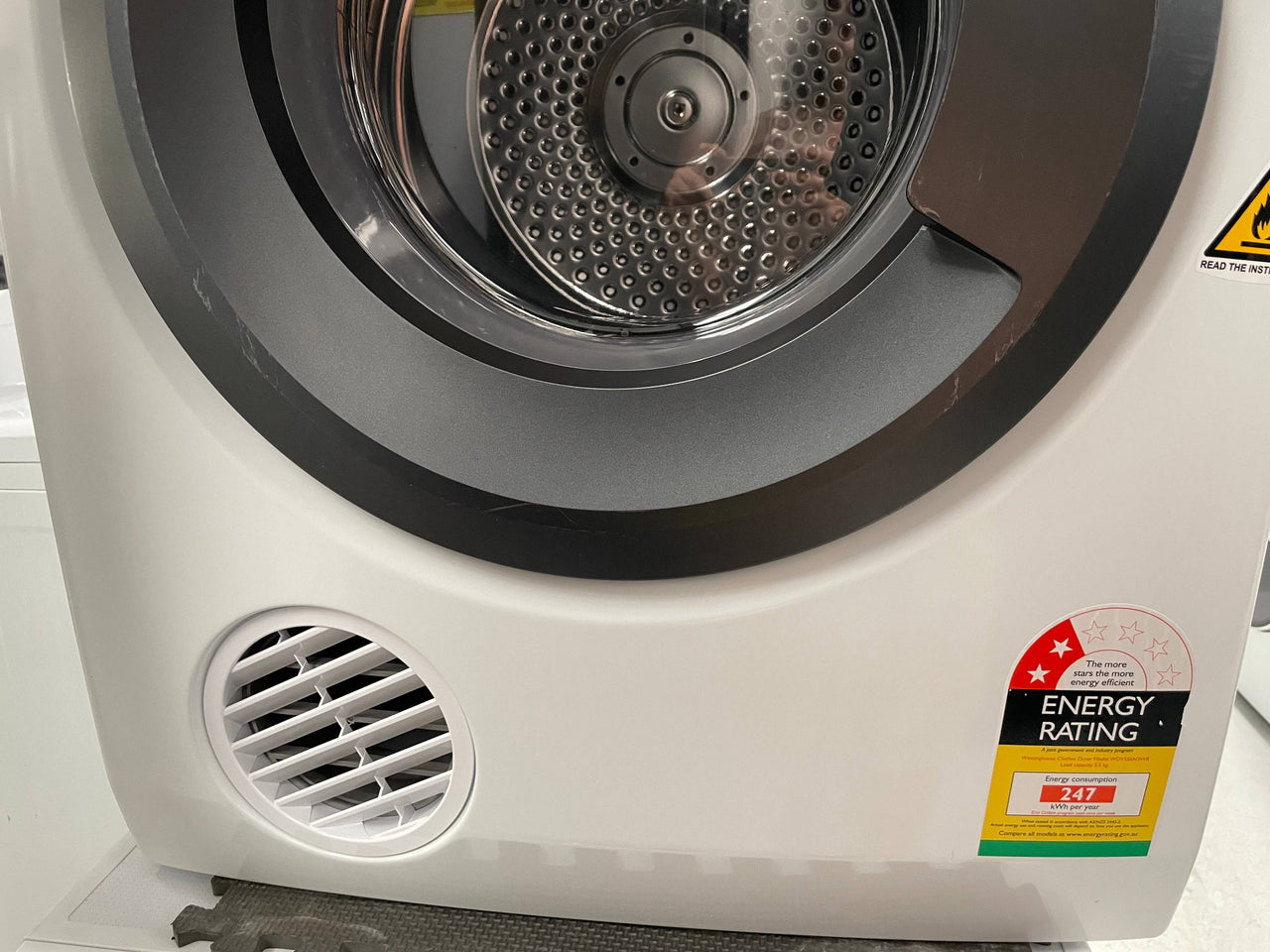 Transportation damaged Westinghouse 5.5kg Vented Dryer WDV556N3WB - Second Hand Appliances Geebung