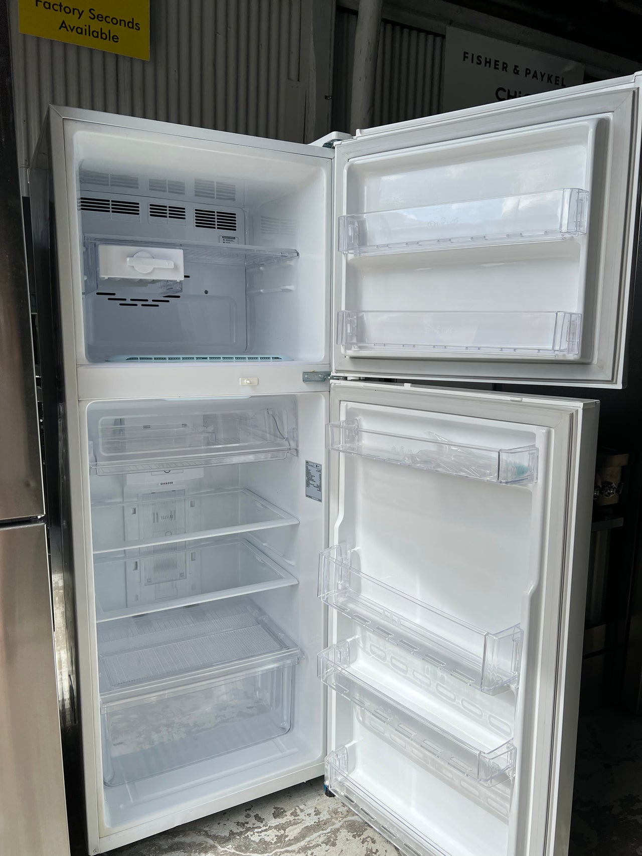 Second hand 315L LG Fridge GN315FW - Second Hand Appliances Geebung