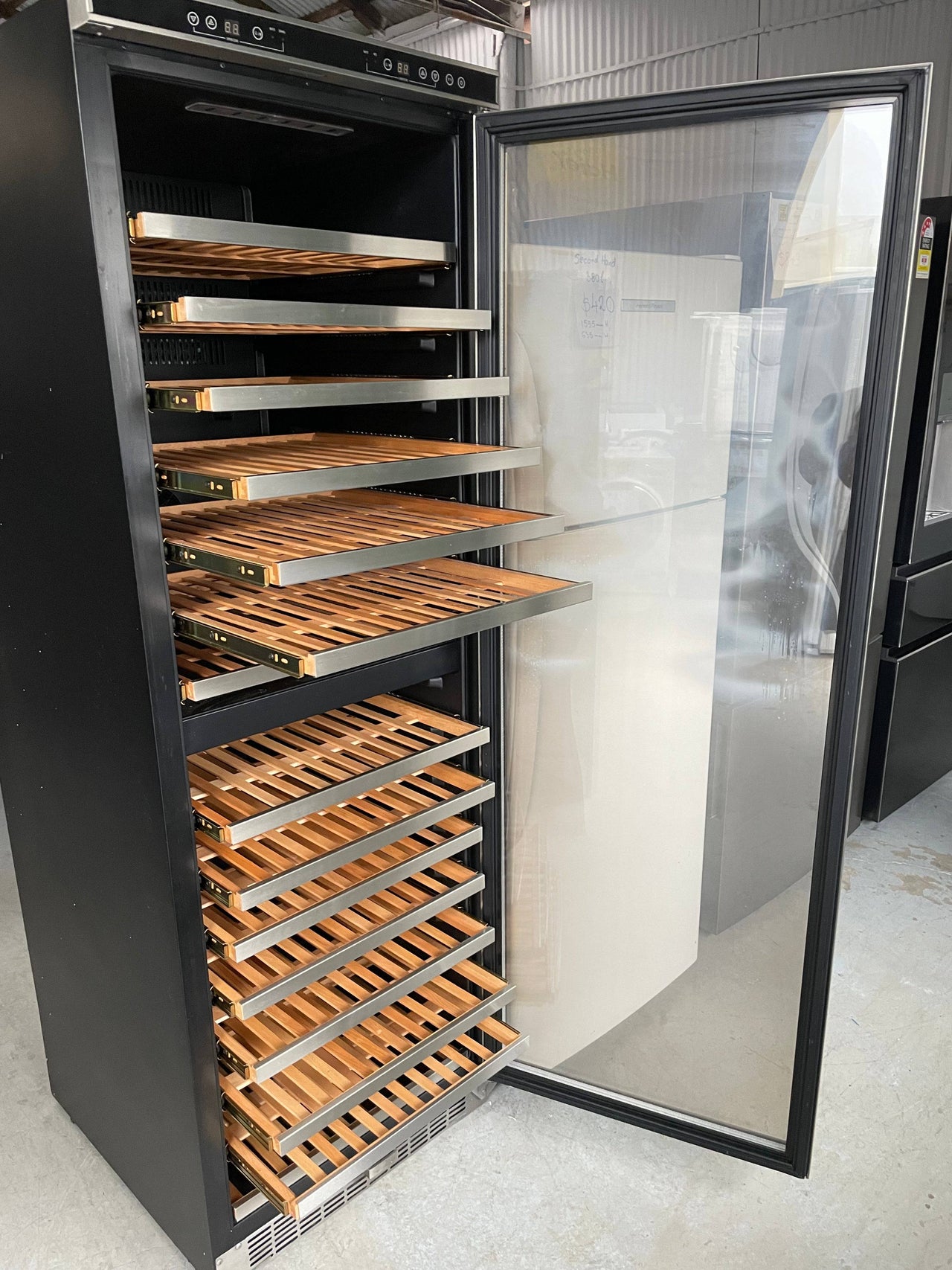 Second hand Delonghi 155 Bottle Dual Zone Wine Storage Cabinet DEWC155D - Second Hand Appliances Geebung