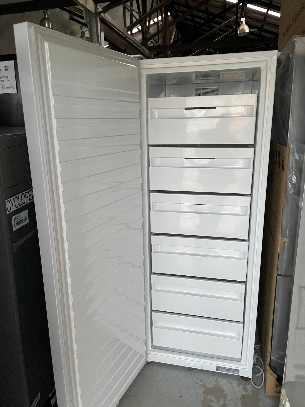 Factory second Fisher&Paykel Vertical Freezer RF388FLDW1 - Second Hand Appliances Geebung